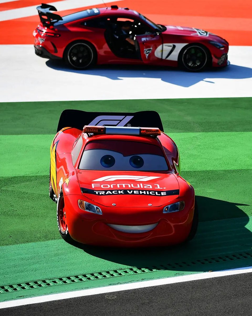 motorforms's tweet photo. Ka-Chow! 🇮🇹

Lightning McQueen has arrived in Monza

The Piston Cup champion makes an appearance at the 2026 Italian Grand Prix to mark Cars 20th anniversary

(@SkySportsF1) https://t.co/kBi9ay9oea