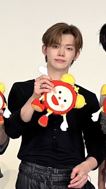 leftyeonjunzip's tweet photo. https://t.co/FFgDC5xxfZ