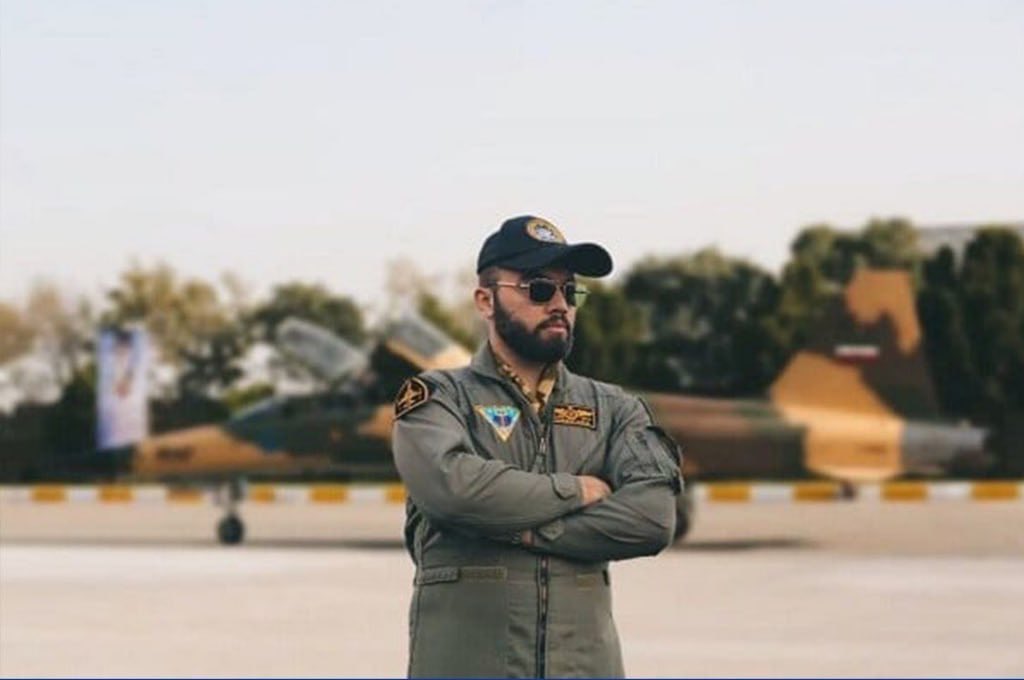 alrougui's tweet photo. تسنيم الإيرانية:

مقتل 3 طيارين من الجيش الإيراني في الهجوم الأمريكي ، وهم مجتبى باقري وحامد أوكاتي من طياري القوات البحرية، وحسين مهدويان من طياري القوات الجوية. https://t.co/gBVyMGlg6p