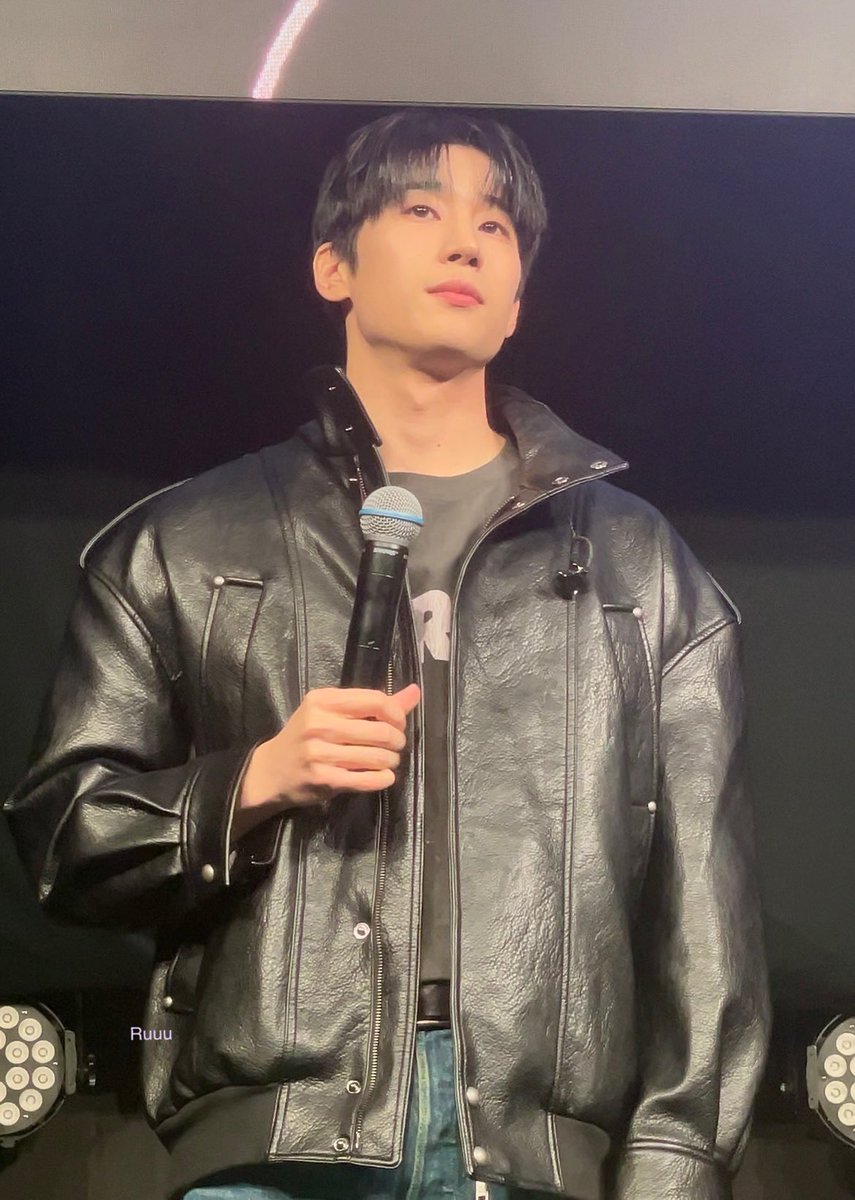 Ruuu_SW_24's tweet photo. 【HAN SEUNG WOO SOUND &amp; MOMENT : Scene #Tokyo】
D-2💜
#한승우 #HANSEUNGWOO
📸3  ᴸᵒᵛᴱ❤︎ ᴸᵒᵛᴱ❤︎ ᴸᵒᵛᴱ❤︎ !! https://t.co/ovAmybWukf