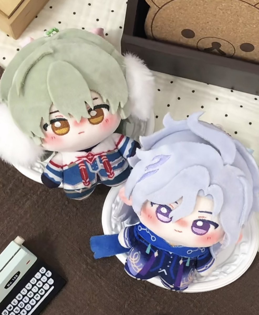 jaycmel's tweet photo. [OPEN PO] Alyosha &amp; Mitya Genshin 10cm Printed Body Doll by Kitty Calls
❗ Close: Limited, sampai S0LD 
💵 Alyosha: 210rb DP 140rb
💵 Mitya: 200rb DP 130rb

✅ Harga bersih INA, inc packing
🏡 dom. Tangerang
Pelunasan 🍊 🆗 https://t.co/qTQn9sQqoZ