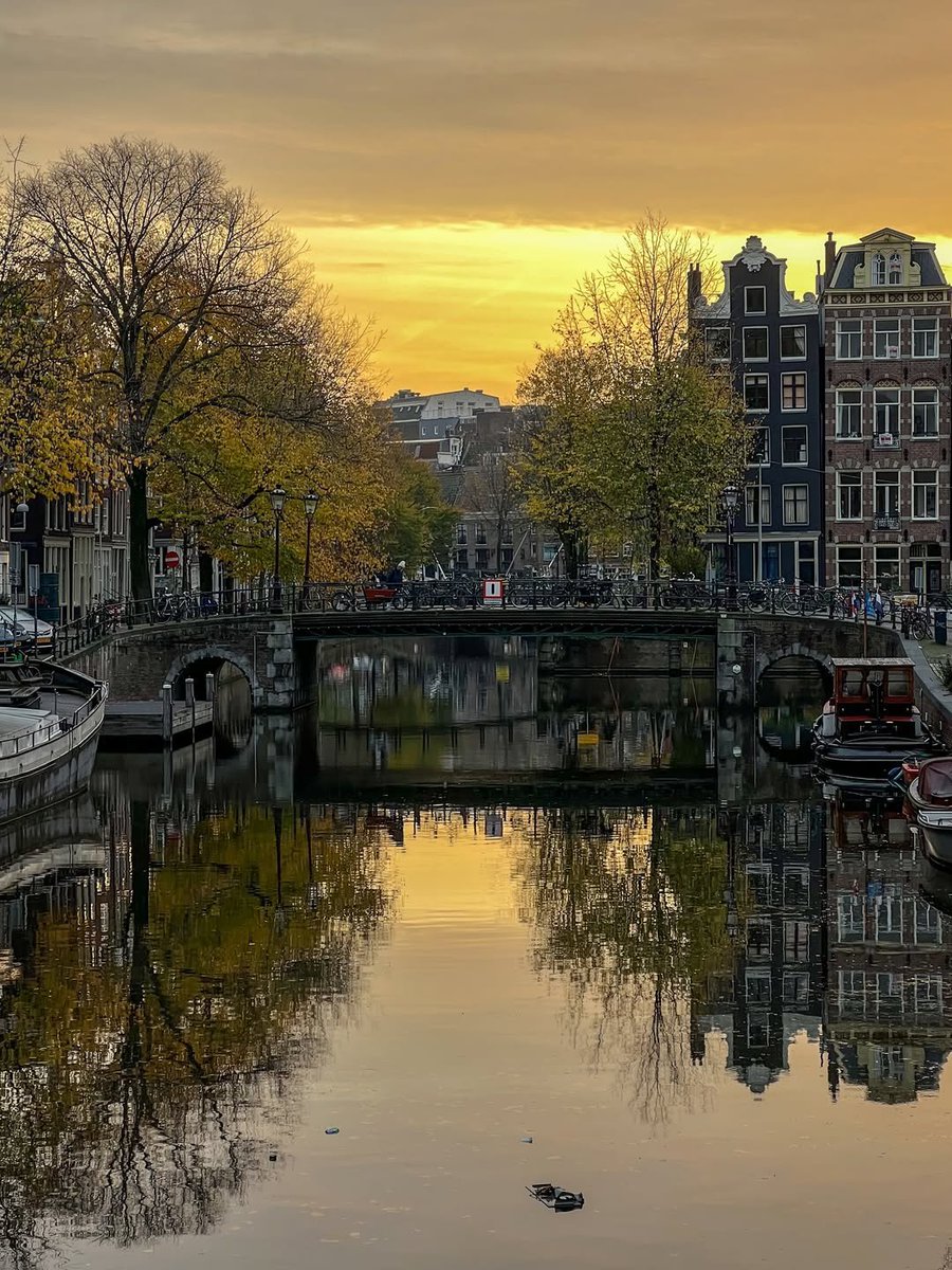 InFiniteH0riZ0n's tweet photo. Amsterdam, Netherlands https://t.co/79HnethfuB