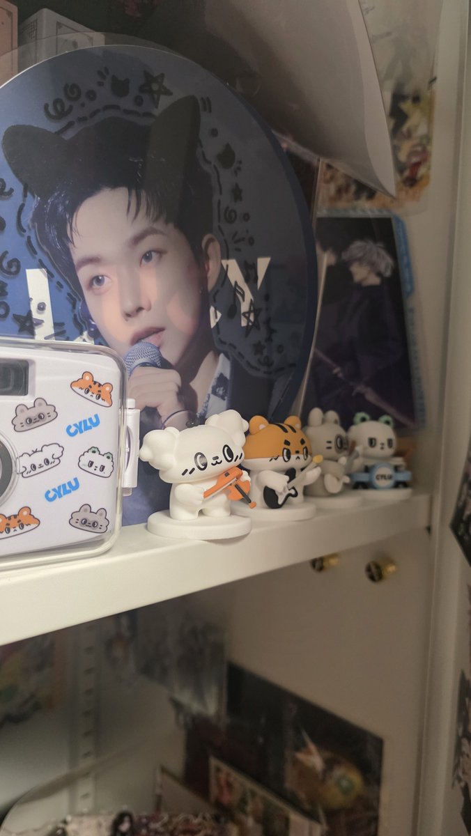 sky12927's tweet photo. 오늘도 왔다 피규엏ㄱㅎㅎ 굿즈존 이미 터졌는데 우짜냐 https://t.co/B77KuozcNA
