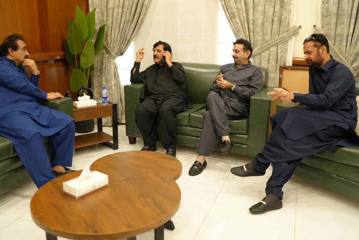 fayazbuttmpa's tweet photo. @ Sindh Assembly Khi https://t.co/7AgK0lPwYT