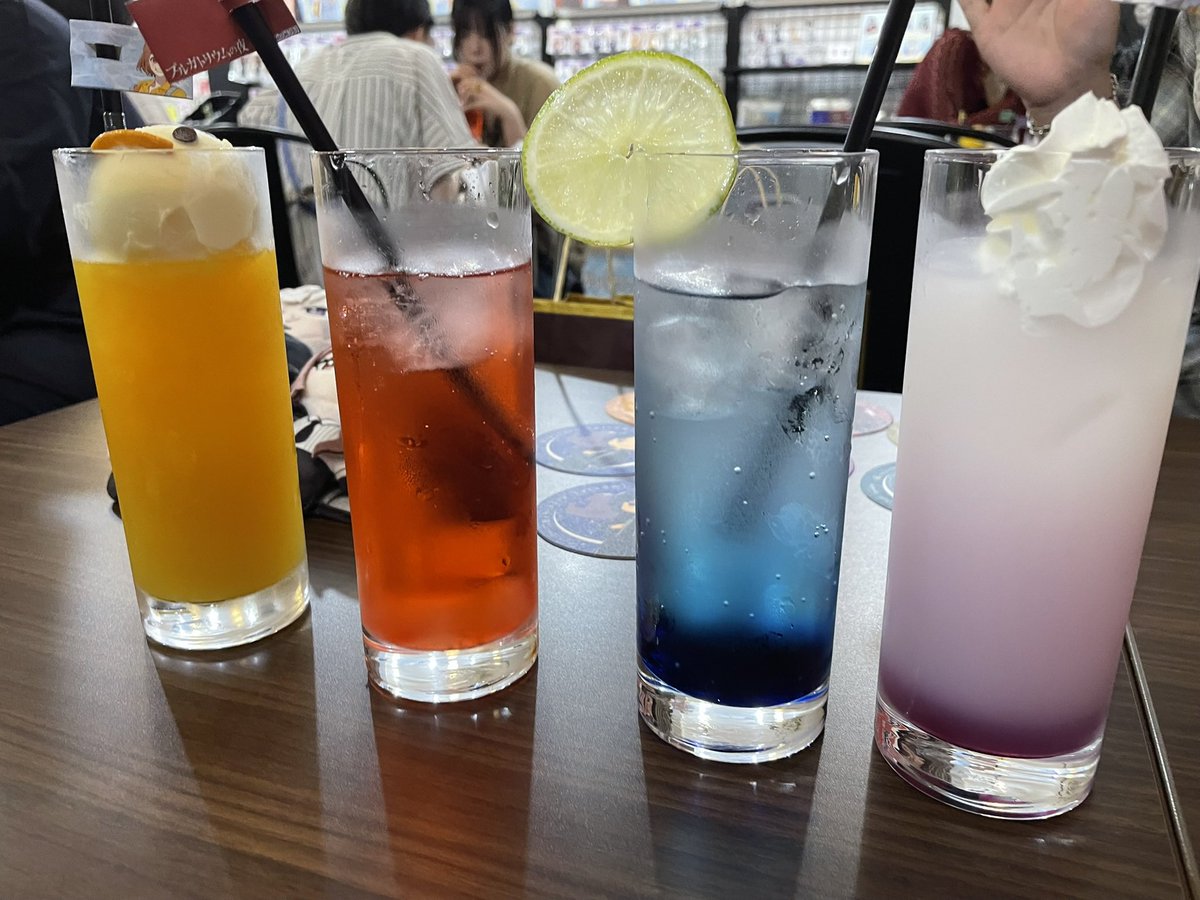 AnneCoCTRPG's tweet photo. 9/2、プルデスカフェに相方とKPと行ってきた‼️めっちゃ楽しかったしアホみたいにずーーっとしゃべってて喋りすぎたかもしれんって今日仕事しながら考えてたレベルではずっと喋ってた　でも本当に楽しかった〜！！大変嬉しい1日だった　ありがとうフォロワー　ありがとうプルデス https://t.co/33yymIo39z
