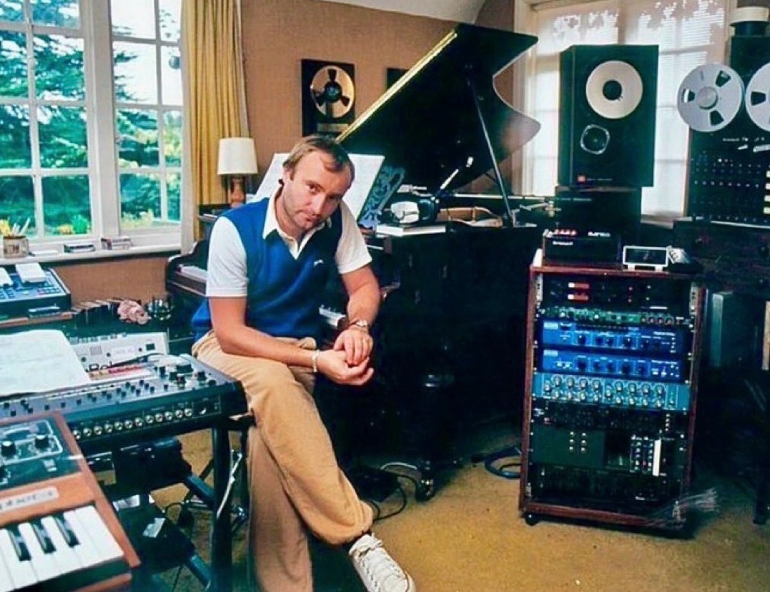 historyrock_'s tweet photo. In the late 1970s, Phil Collins was going through a personal hell.

His first wife, Andrea Bertorelli, left him and took their children with her, leaving him completely devastated. At the time, he was the drummer and lead singer of Genesis, but his pain drove him to write his own songs, almost like desperate messages addressed to her, in the hope of winning her back.

Collins took one of those songs, “In the Air Tonight,” to his Genesis bandmates, but they rejected it, deeming it too simple. Determined not to let it go to waste, he recorded it himself using a newly purchased Roland drum machine, unaware that that raw sound would become his signature.

In 1981, he released “Face Value,” his debut solo album, with that very song as the lead single. The album was an instant hit, reaching number one in the United Kingdom, and transformed Collins from a progressive rock drummer into one of the most recognizable voices in 1980s pop rock.