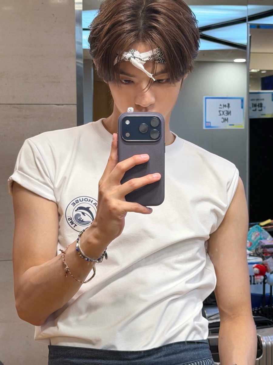 inonuary's tweet photo. ini adalah soda gembira untuk gue https://t.co/Iz6PD0T3fM