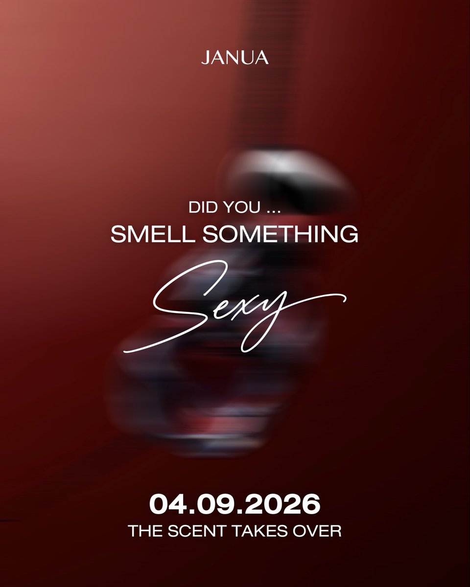hellojanua's tweet photo. DID YOU SMELL SOMETHING SOFT? 🧁🪻
WRAPPED IN A LITTLE CLOUD OF SWEETNESS.
────────────────────  
ได้กลิ่นอะไรนุ่ม ๆ รึเปล่า? 
หวานนุ่มละมุนราวกับถูกโอบล้อมด้วยก้อนเมฆ  
.
DID YOU SMELL SOMETHING SEXY? 🍑💋
LOOK AS HOT AS YOU MEAN IT. 
────────────────────  
ได้กลิ่นอะไรเซ็กซี่ ๆ รึเปล่า? 
เพิ่มเสน่ห์ความฮอตให้สุด ในแบบที่เป็นคุณ
.
DID YOU SMELL SOMETHING SPLASH?  ✨🍊
A SPARKLING BURST OF FRESH ENERGY. 
────────────────────  
ได้กลิ่นอะไรที่สดชื่น ซาบซ่ารึเปล่า? 
สัมผัสพลังความสดชื่นที่เปล่งประกายในทุกโมเมนต์

#JANUAXBAMBAM 
#JANUASCENTSOFSOUL