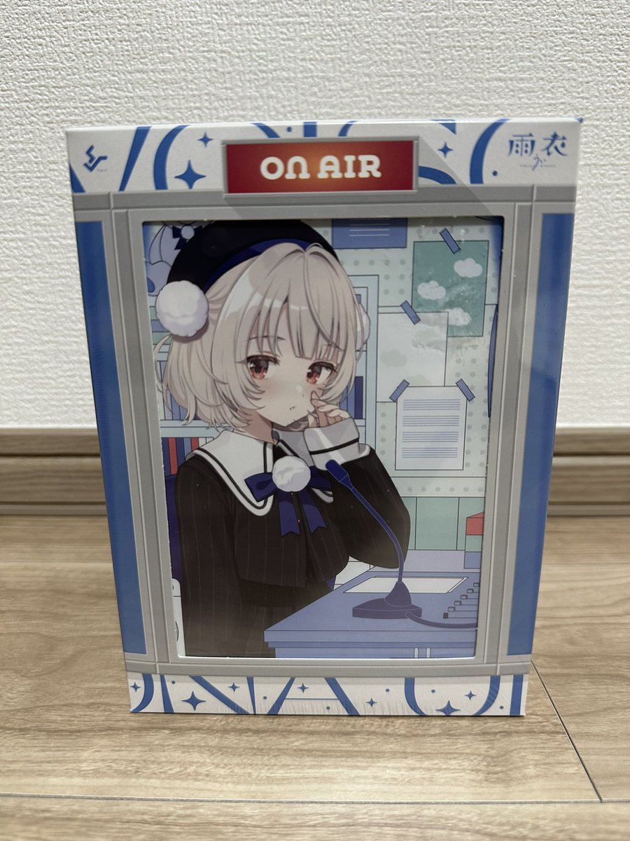 Uimmuscle's tweet photo. 実家から回収した！ぬいon雨衣ちゃん可愛い！さっそく試したいところだけど公式にも書いてあったけど、フラゲしてもソフトが使えるのは14日になってからとのことなので楽しみに待ってます😌 https://t.co/G5s5Nlzwo8