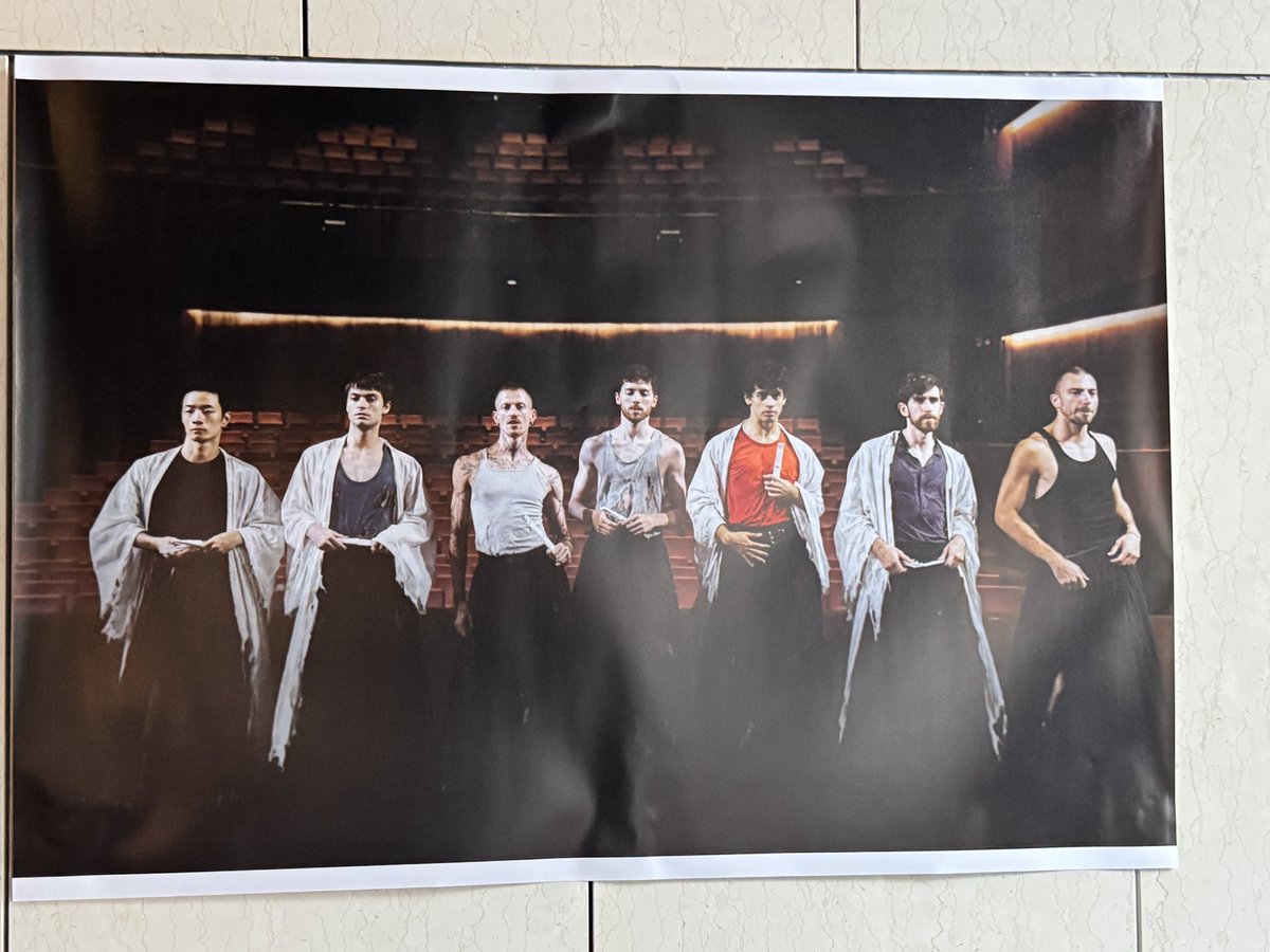 panmania7's tweet photo. マルコス浄瑠璃「金閣寺」@東京芸術劇場

素晴らしかった！
友人3人で行きましたが、観終わってからずっと興奮冷めやらず。
6日までだけど、もう一度観たい！！！ https://t.co/5YAnMxvrUk