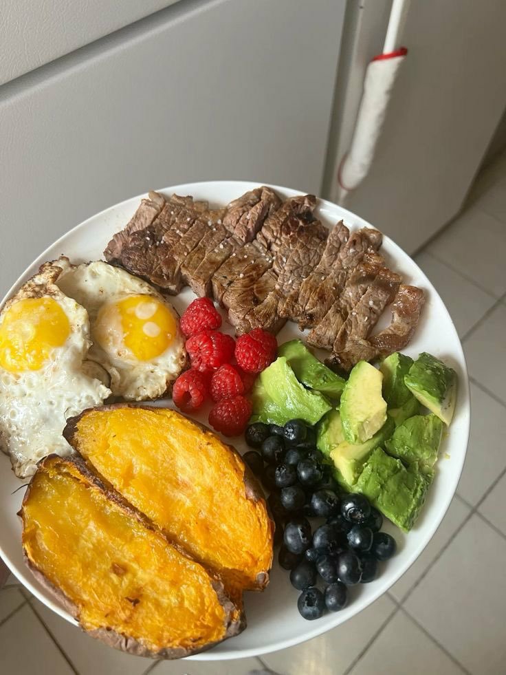 nyliava's tweet photo. Eat better, not less. https://t.co/upgBTFlkUp