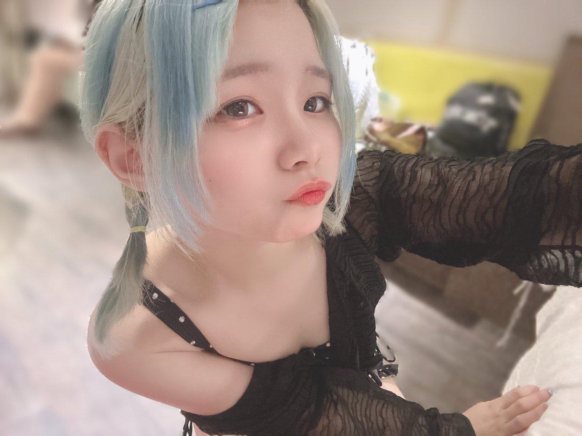 RUNA_99717's tweet photo. 結果今年夏天都沒游泳到🤕 https://t.co/b2ixEhDixR