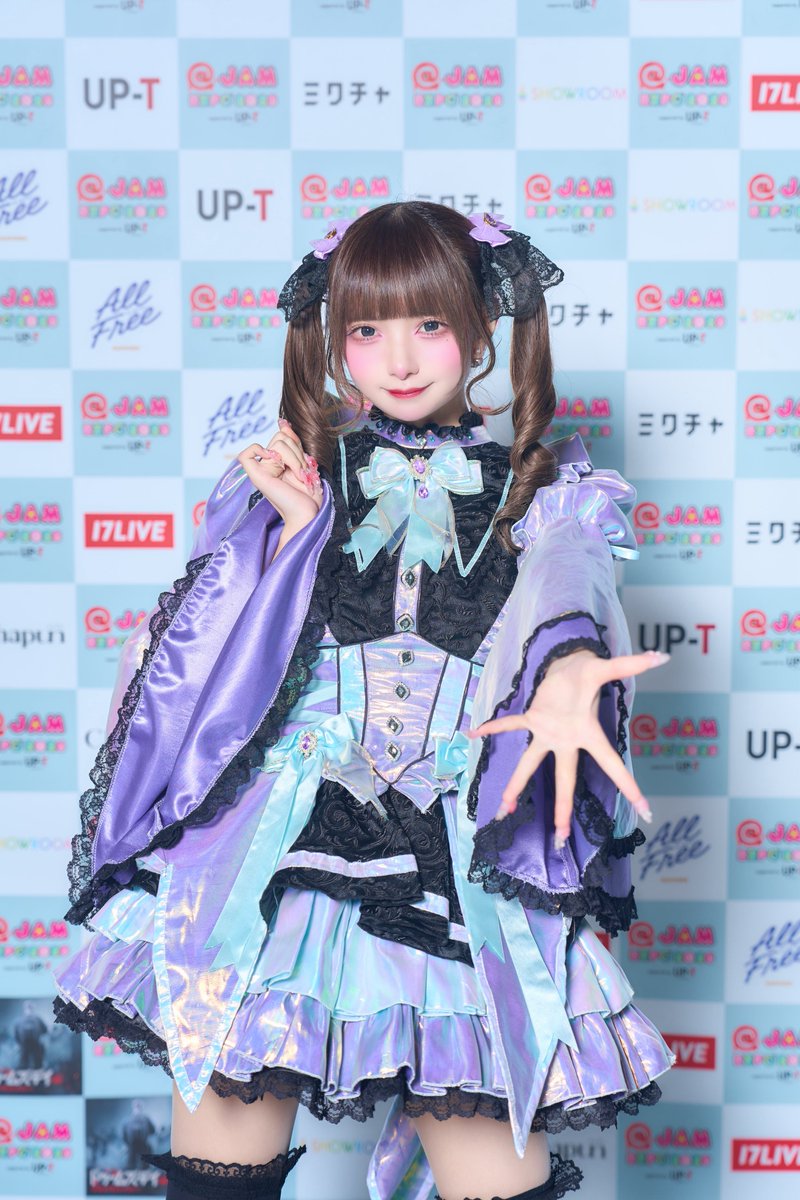 shiki_Ill's tweet photo. にゃんこ参上！ https://t.co/hAI3HTPEKE