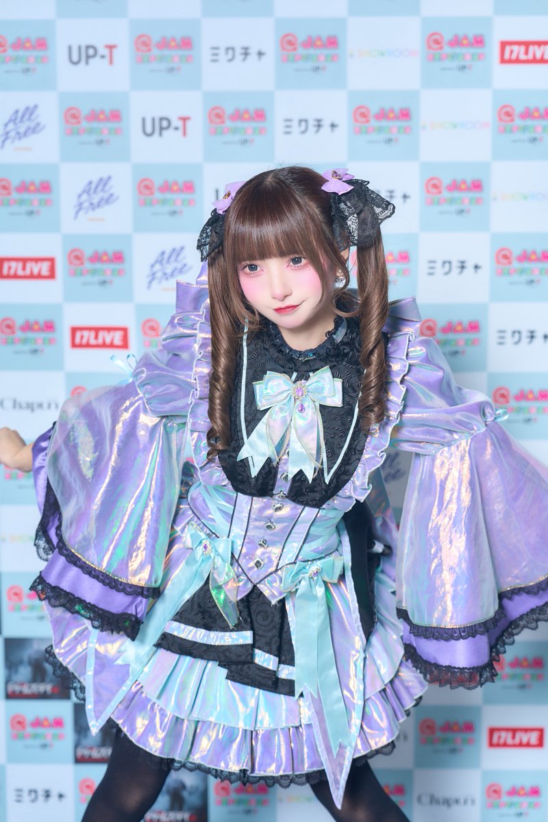 shiki_Ill's tweet photo. にゃんこ参上！ https://t.co/hAI3HTPEKE