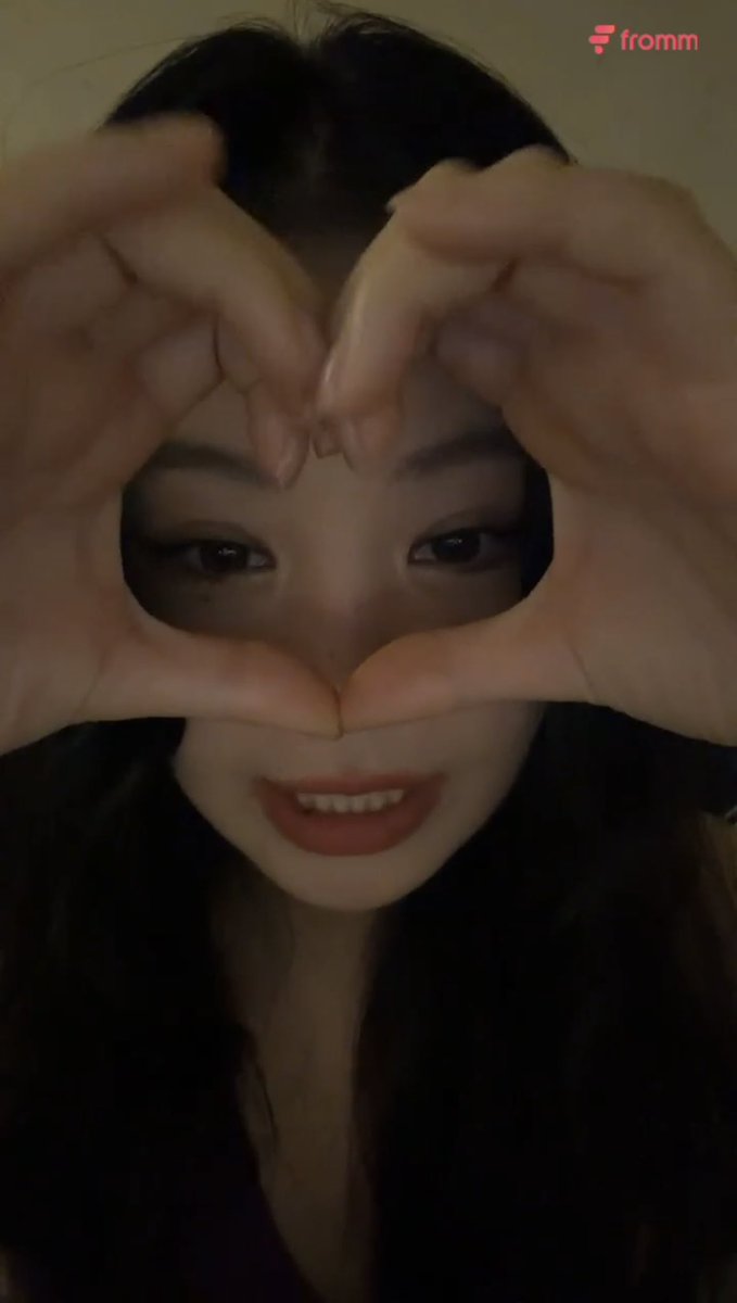 red_cherry0309's tweet photo. 그러니까 이 둘이 같은 날, 같은 사람이라고라 https://t.co/8hiM3XvE7P