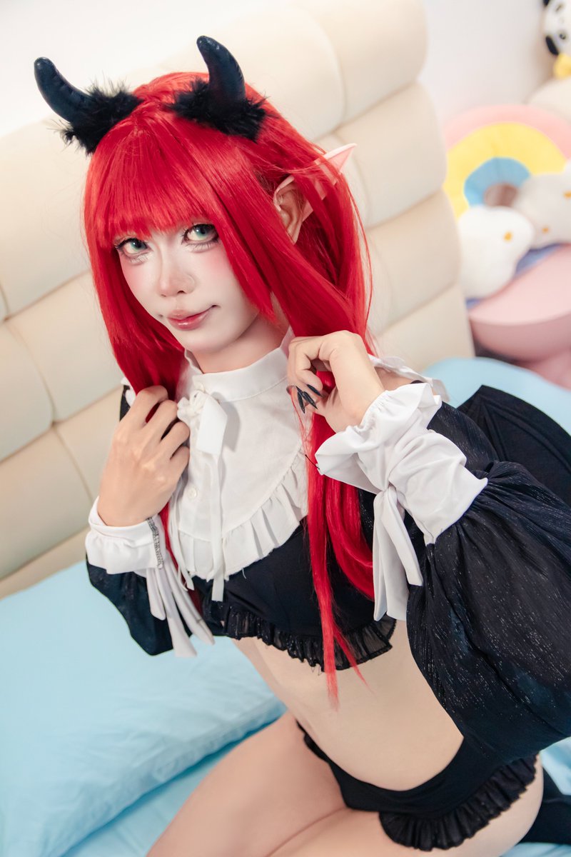 azurnguyen's tweet photo. My little demon can't be this cute 😭

#cosplay #コスプレ #角色扮演 https://t.co/8N8vjcVRmd