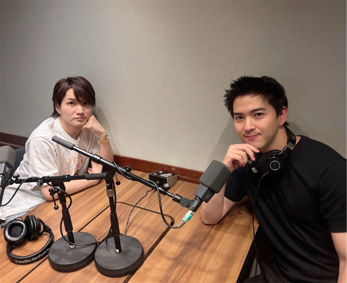 miura_makeradio's tweet photo. 9月3日 深夜2時30分〜
#三浦宏規メクラジ

同世代の俳優仲間 #甲斐翔真 さんをお迎え！

小林唯さんトークで盛り上がる⁉️

甲斐さんが出演中の朝ドラ『風、薫る』
そしてミュージカル『ミス・サイゴン』のお話も！

番組サイト👇
https://t.co/Tb5j1WKd0e

#radiko #三浦宏規 #カウミュー https://t.co/pI8E9MgvbF