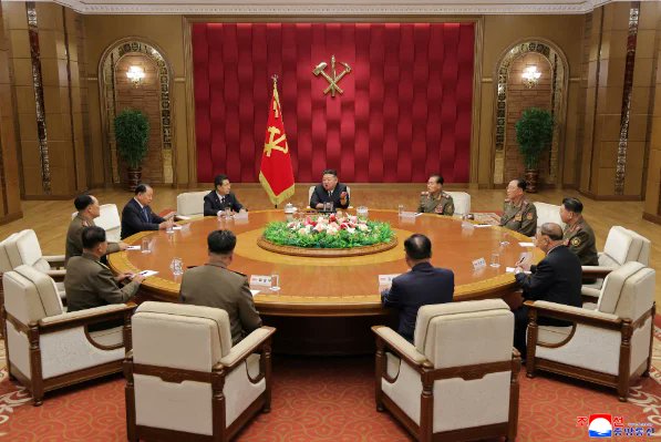 FactsBayInfo's tweet photo. 🇰🇵 North Korea has reportedly revised its ruling Workers’ Party rules, strengthening Kim Jong Un’s control and emphasizing party discipline and loyalty.

🌏 The changes could offer clues about Pyongyang’s future direction.

🔗 https://t.co/FZZiWeu6c2

#NorthKorea #KimJongUn https://t.co/cwLxDCYFoL