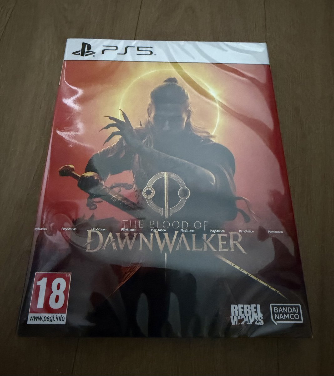 QPointGaming's tweet photo. #TheBloodOfDawnwalker has arrived looking forward to giving this a go later. https://t.co/Z5PN6cC7Y5