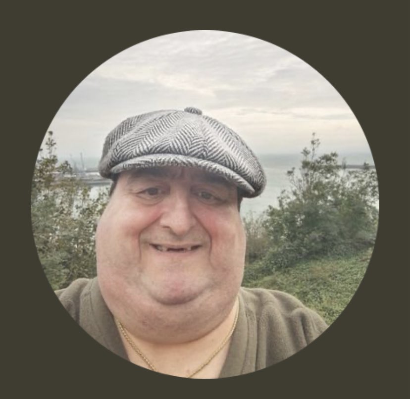 JonesJones40's tweet photo. @HumansNoContext https://t.co/N2jdzc2pm6