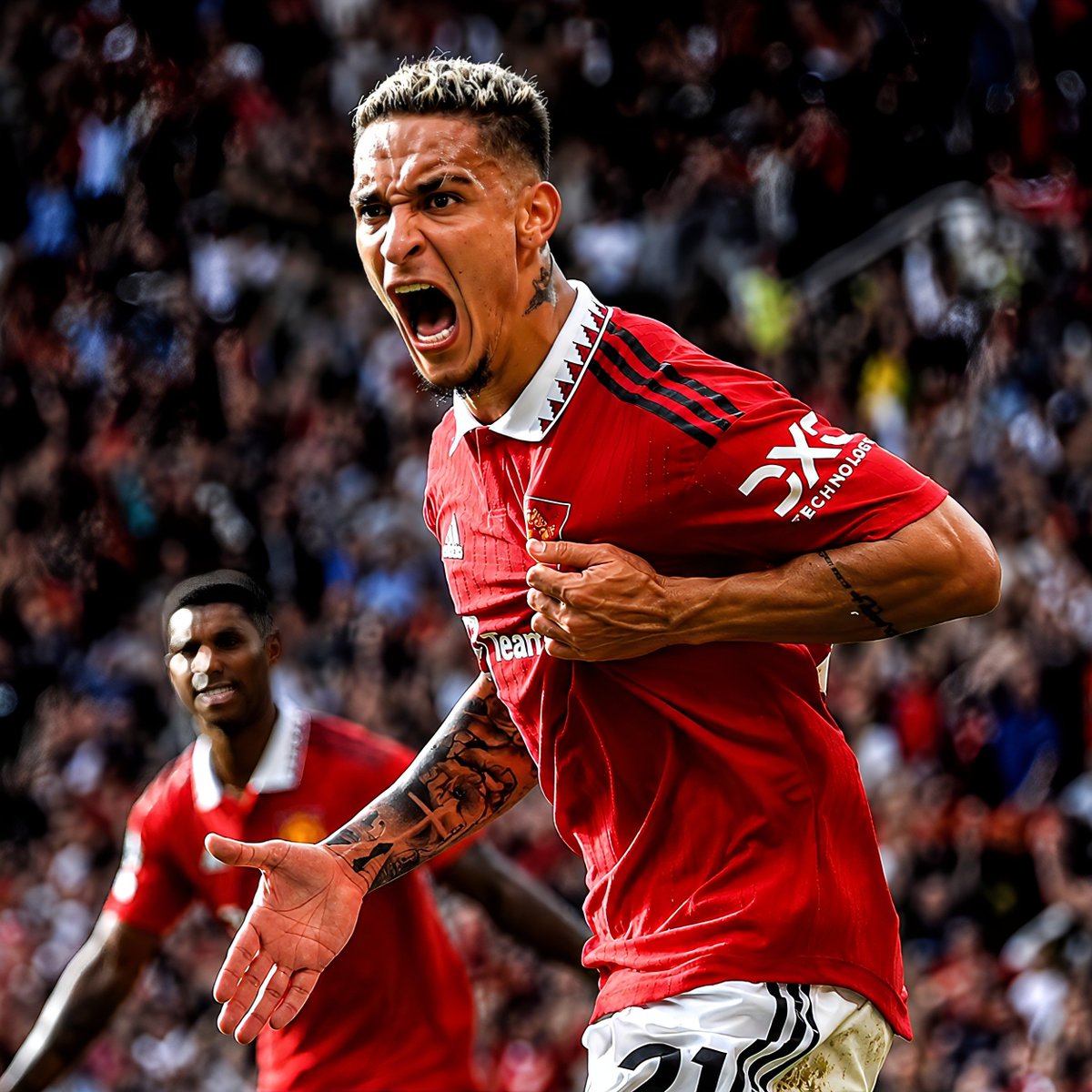 B0Y_chester_UTD's tweet photo. 🚨🚨| Antony on his Manchester United debut: 

🗣️"It was a moment that really MARKED me. Playing at home, in front of more than 70,000 people, was INCREDIBLE for me".  

"Scoring a goal and experiencing that moment alongside Cristiano was something that will surely stay in the story of my life FOREVER". ❤️

"It was a very SPECIAL day". 

Do you miss him?