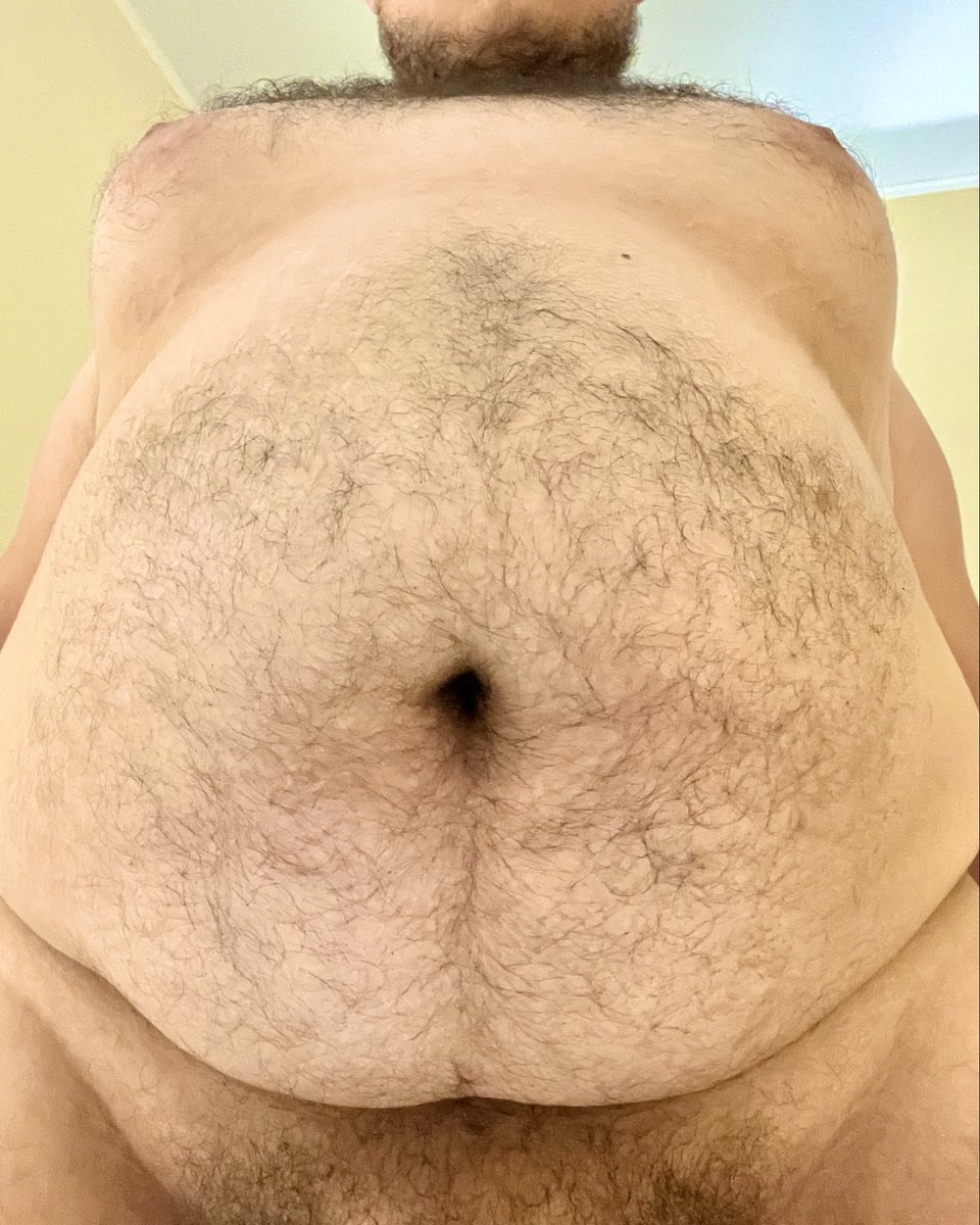 andyyyhots's tweet photo. Sexy old pic 😘😘😘

#gaychubby #gaychub #gayfat #chubby #chubbybear #bearchubby https://t.co/QAzLKF04Ux