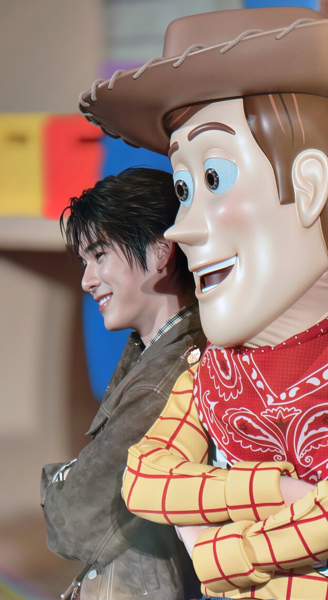 pupnpolar's tweet photo. จี๋จี๋เพื่อนวู้ดดี้ มีงูอยู่ในรองเท้าบู๊ตช้านนนน~

TEETEEPOR DISNEY EXPO
#DTXxตี๋ตี๋ป๋อ https://t.co/gbuiq1gwqu