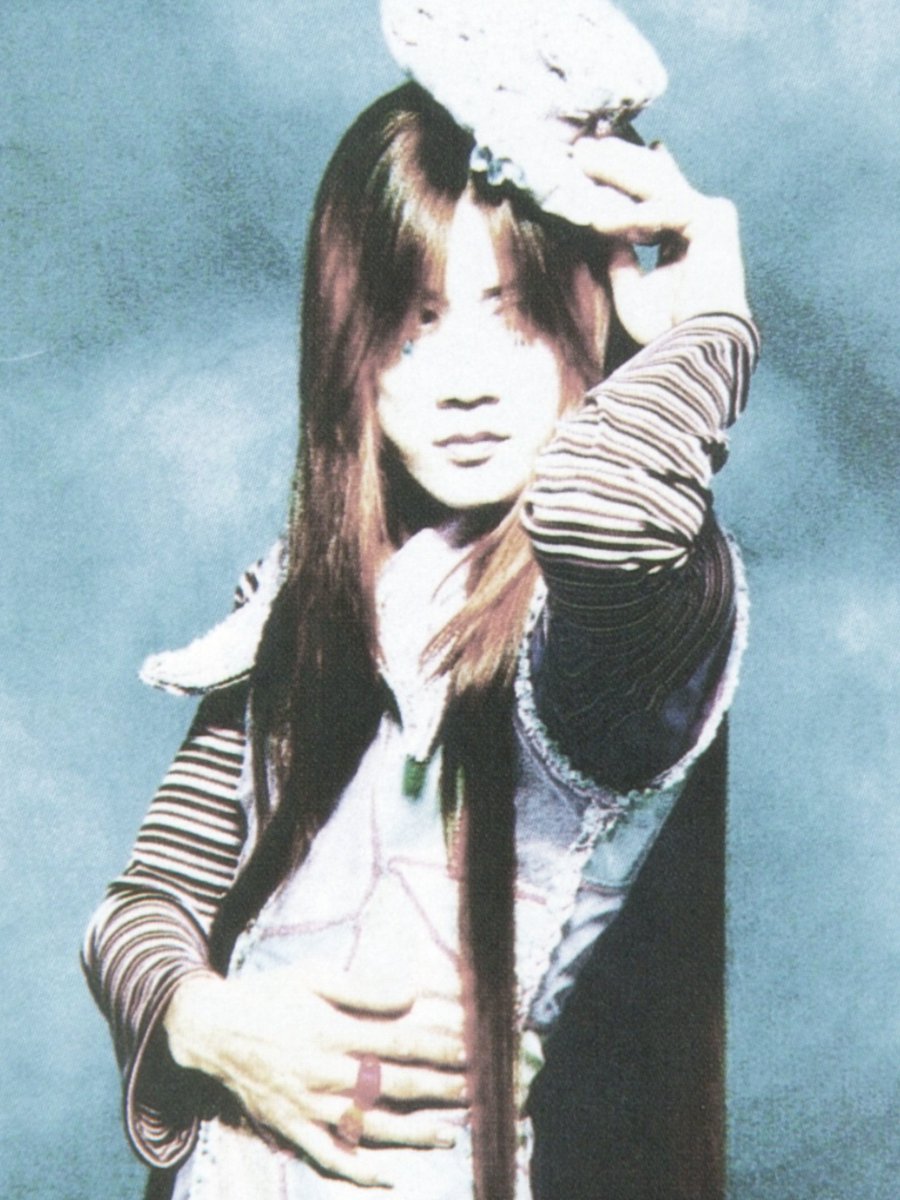 manakamidaily's tweet photo. ⸝⸝ #malicemizer ⋮ #vkeitwt ꒱ https://t.co/x2rRaLxrOP