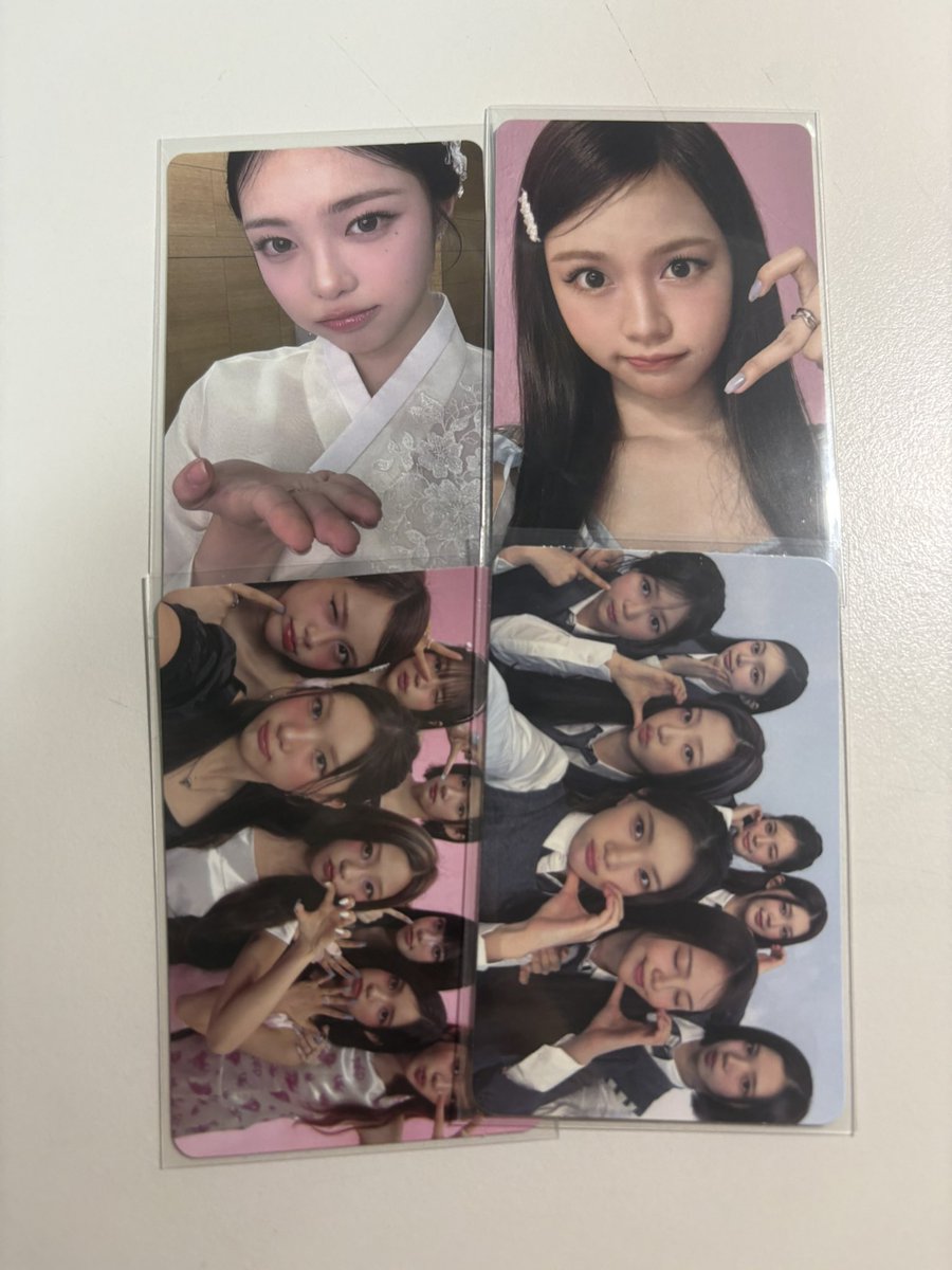 Briizee0's tweet photo. 하츠투하츠 포카 일괄 양도 판매

이안 한복 슴스 럭드 + 앨포 일괄 4.7
전부 하자 없고 보관만 했습니다

반택 +0.2 

하츠투하츠 지우 카르멘 유하 스텔라 에이나 주은 예온 h2h hearts2hearts poca pc 포토카드 레몬탱 포커스 더체이스 스타일 럭드 교환 하뀨하 특전 팬싸 하투하 https://t.co/Lm6EBOOOhl