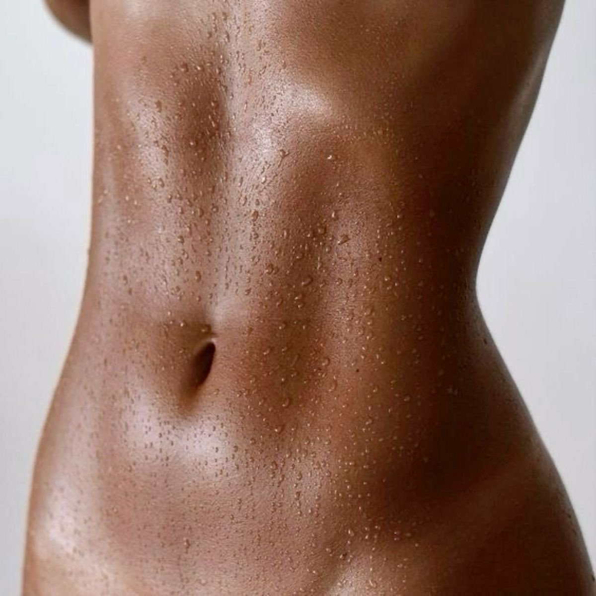 nyliava's tweet photo. body goals. https://t.co/6ZsWzxm9C2