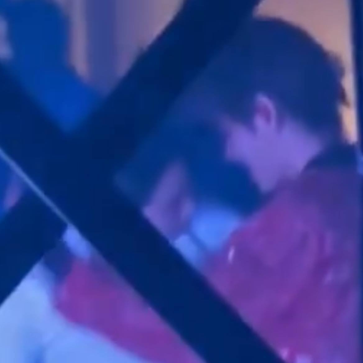 chrnesto_min's tweet photo. How is this not gay? https://t.co/Ce7h2nPORI