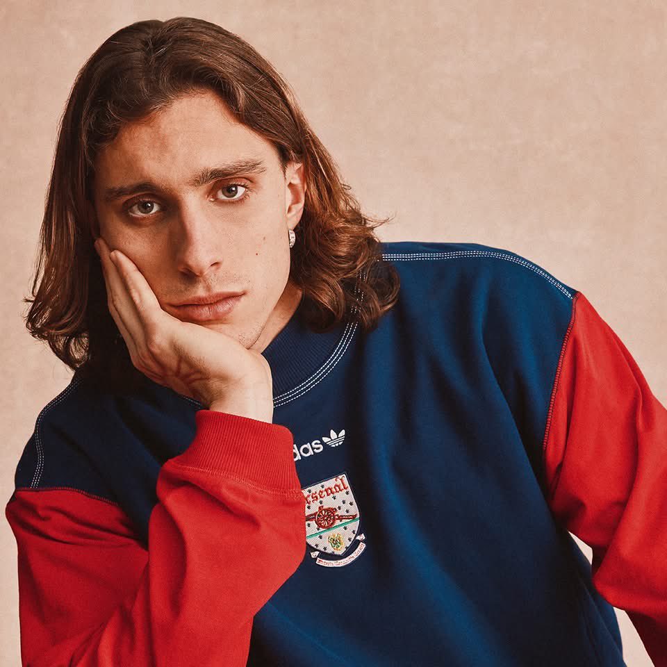 ArsenalRadar's tweet photo. Riccardo Calafiori 🥰 #afc https://t.co/zlSWrT5F76