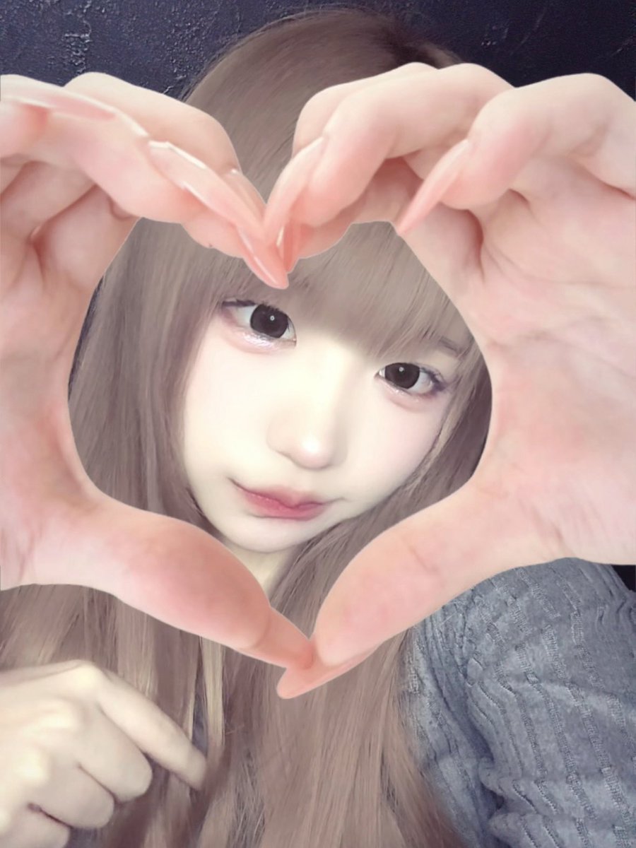 oxqyz's tweet photo. このTikTokエフェクトバブくてかわいい♡ https://t.co/tjH61AeY27
