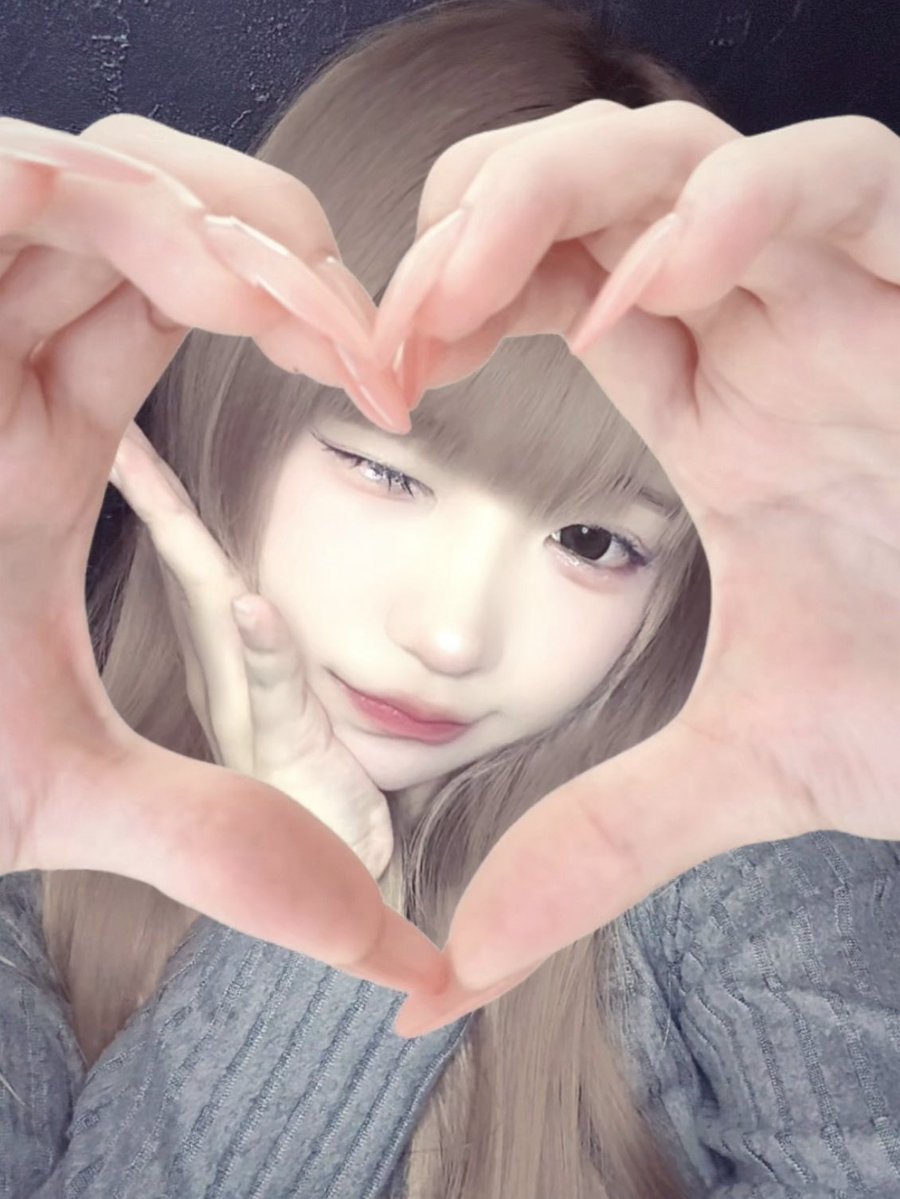 oxqyz's tweet photo. このTikTokエフェクトバブくてかわいい♡ https://t.co/tjH61AeY27