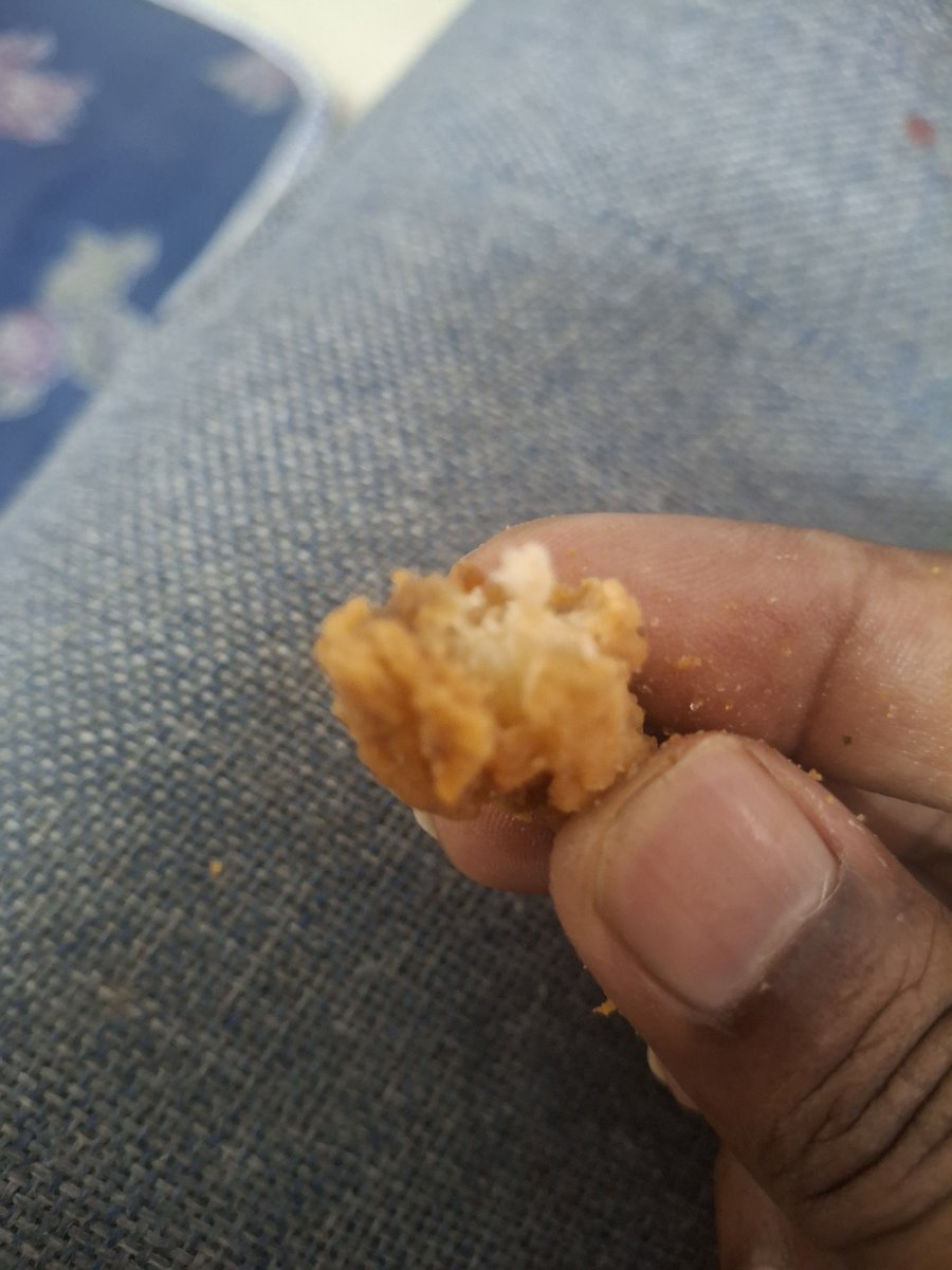 davidbilla121's tweet photo. @KFC_India I am seriously disappointed with my recent KFC order. The Chicken Popcorn delivered was wasted/spoiled and completely unacceptable to consume.

I had genuinely trusted KFC despite hearing several concerns about food quality recently, but this experience has completely https://t.co/xsrGcIAZQK