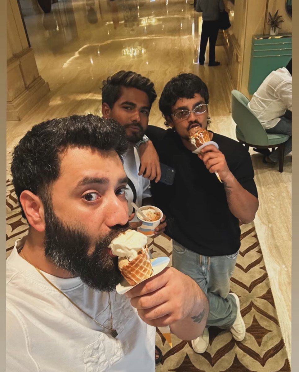 Ishanworld32's tweet photo. Ishan Kishan, Anukul Roy, and Swami Singh enjoying ice cream...🍦

Anukul is the only adult in the group! https://t.co/eqSWHYE5h8