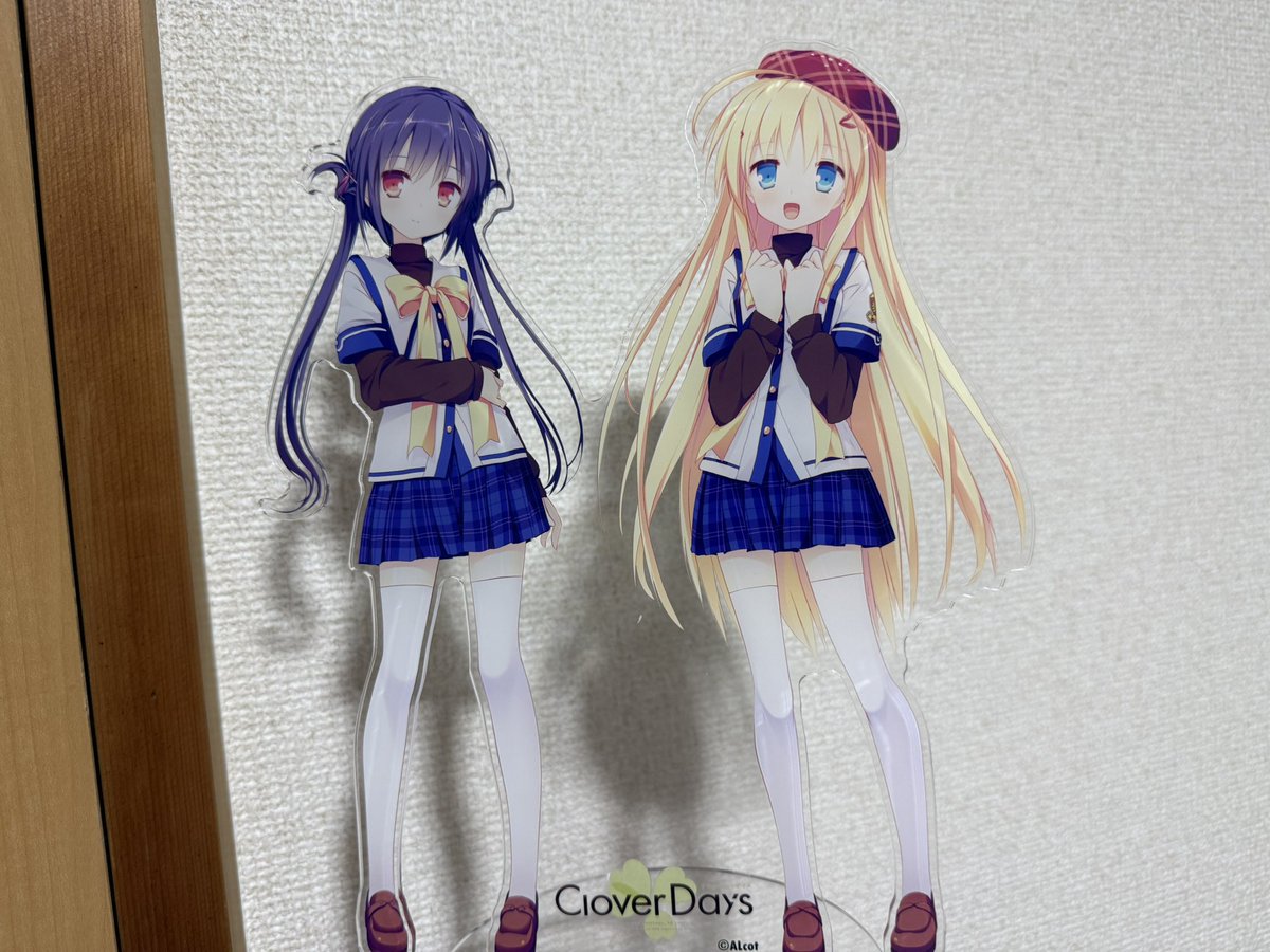 anzuchousuki's tweet photo. アクスタでかい https://t.co/BeERJyaz0q