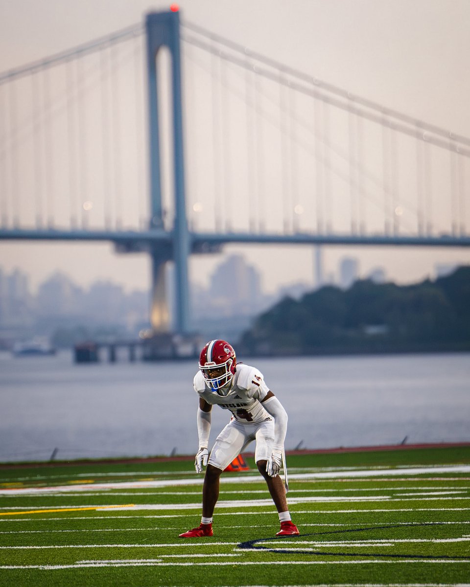 CoachLiamNelson's tweet photo. Locked in for Week #1 against USMMA!!! #ItsAboutUs https://t.co/QzEcYaOCKT