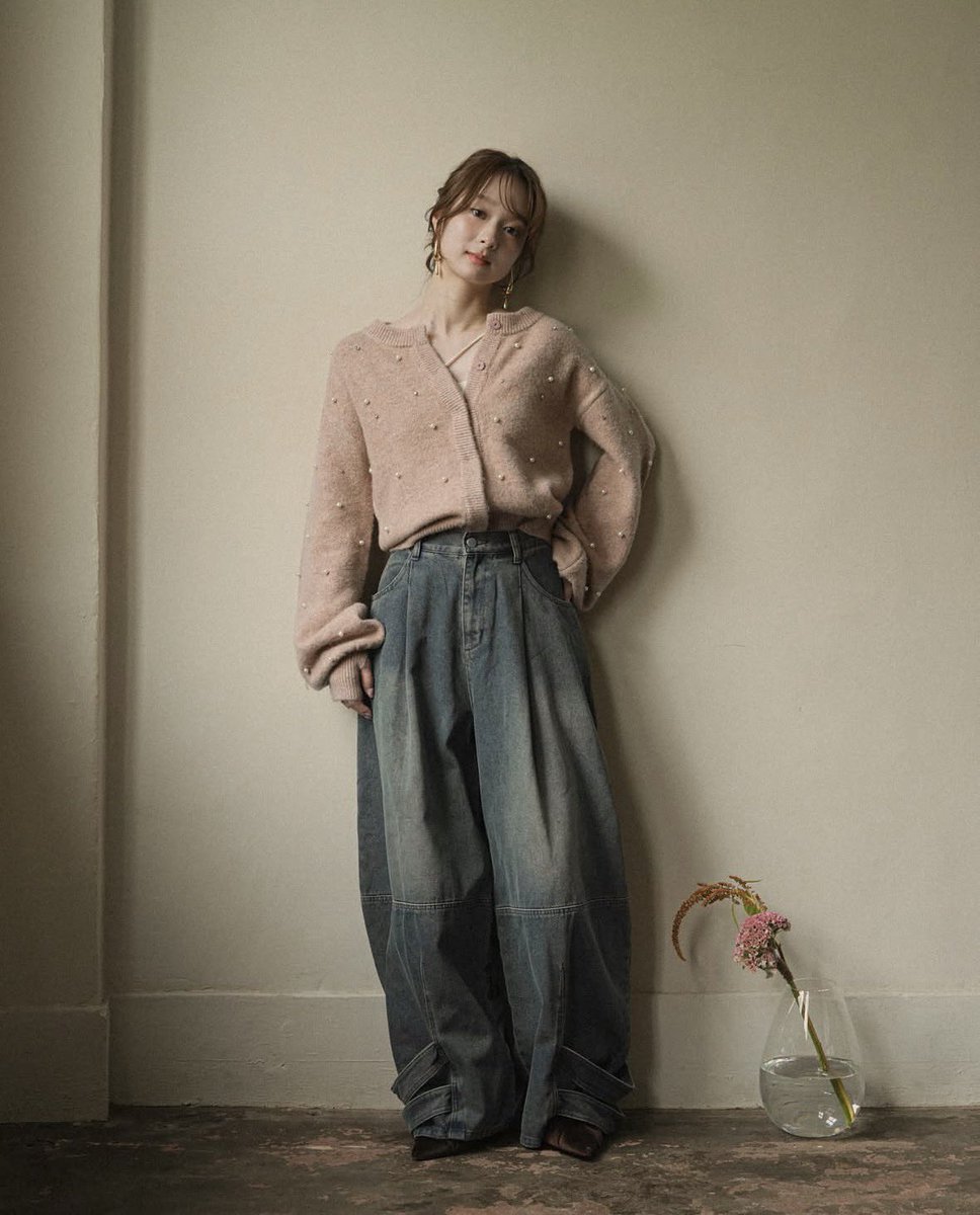 midealofficial_'s tweet photo. 【ZOZOTOWN】

POPUPで大人気だった
ﾆｯﾄｼﾞｬｹｯﾄがもうすぐ発売🍂🍁

ﾀｯｸｼｬﾂ、ｶｰﾌﾞﾃﾞﾆﾑ、ﾋﾞｼﾞｭ-ﾆｯﾄ
どれも人気な予感…🪡

みんなが気になるAWｱｲﾃﾑは？✍🏻

🏷️mideal https://t.co/J360VoRz97