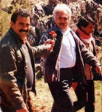 munhasir_82's tweet photo. 🟢HÜDA PAR Genel Başkan Danışmanı Hamdullah Er'den cemaatleri hedef alan Doğu Perinçek'e:

"Bir asırdır yok etmeye çalışıyorsunuz. Siz yok etmeye çalıştıkça onlar daha da güçleniyor.  Dedeleriniz yok edemedi, siz de yok edemeyeceksiniz." https://t.co/35HTa1GCty