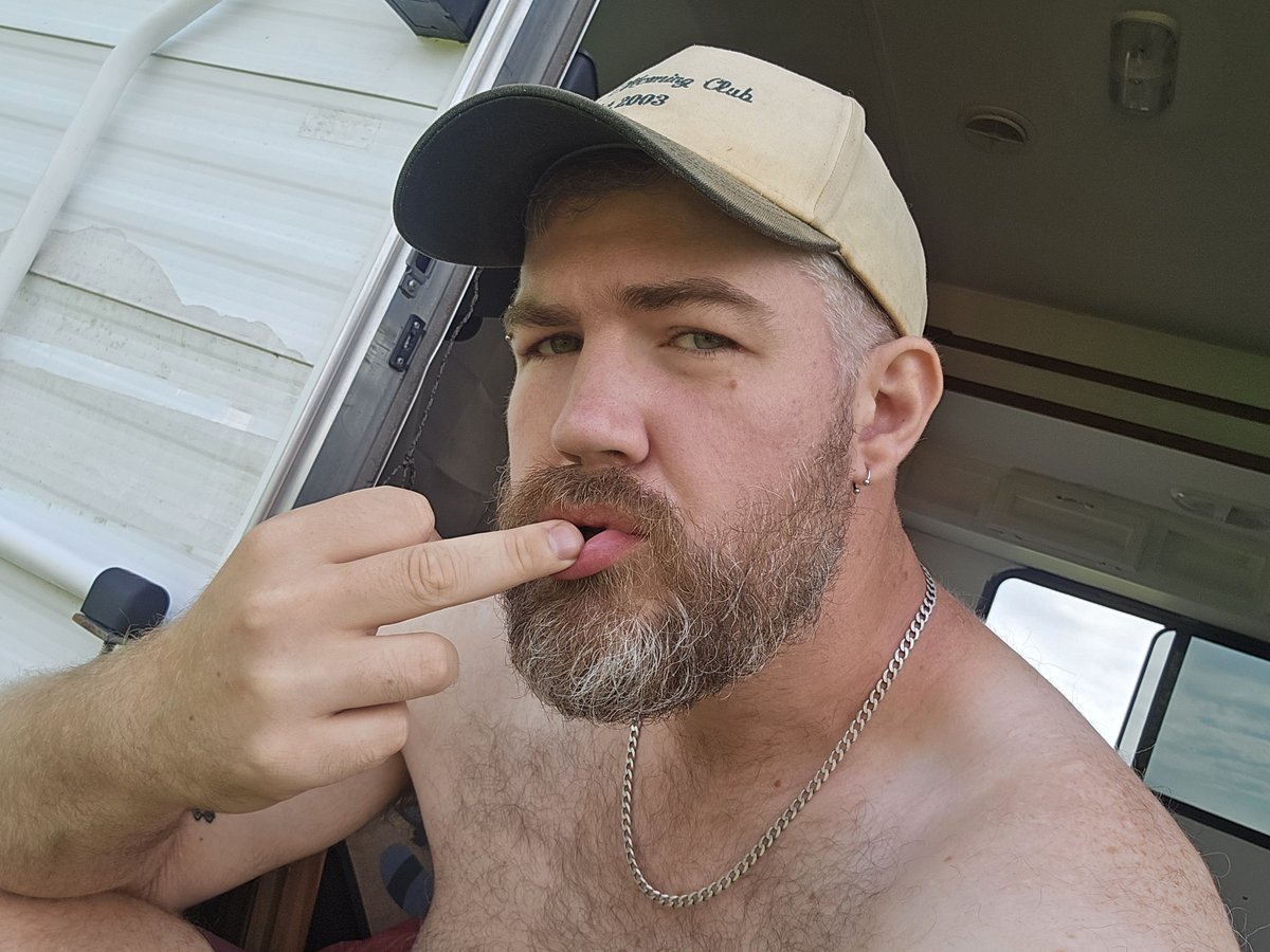 v3n1sonX's tweet photo. Face//Cock https://t.co/5d2TQMAdMs
