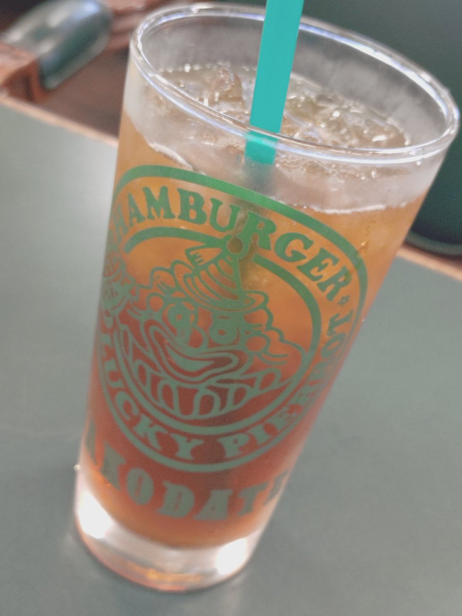 kan47kan47's tweet photo. 久しぶりの函館！久しぶりのラッキーピエロ🤡！#ラッキーピエロ
#函館 https://t.co/Pm3qHtPn8x