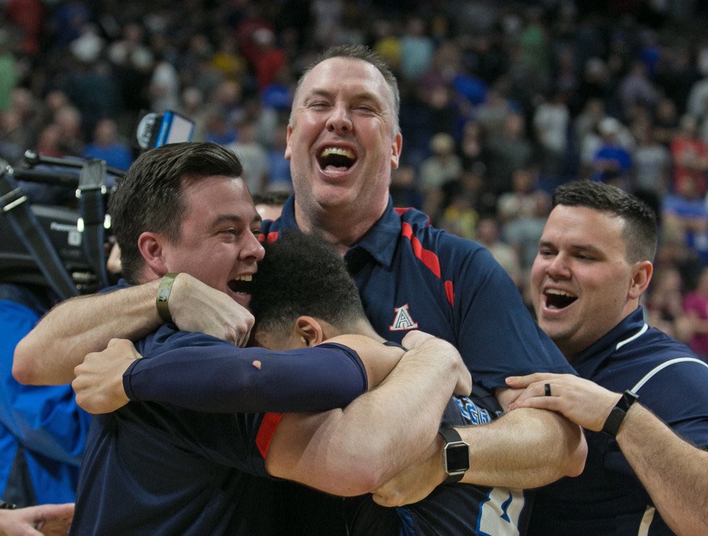 AllenEagleBball's tweet photo. State Champ. Allen 🏀 Legend.
𝐇𝐚𝐥𝐥 𝐎𝐟 𝐇𝐨𝐧𝐨𝐫 𝐈𝐧𝐝𝐮𝐜𝐭𝐞𝐞 🏛️ c/o ‘26

⬇️ Yeah…check the résumé 🦅

- 2018 @uiltexas 6A Champ 🏆
- 4️⃣ Regional Tournaments
- Ended 30-year playoff drought
- 157-54 (74.4%) record
- Hundreds of lives changed

@CoachMccullough | #TOE https://t.co/nWPNY28Y4H