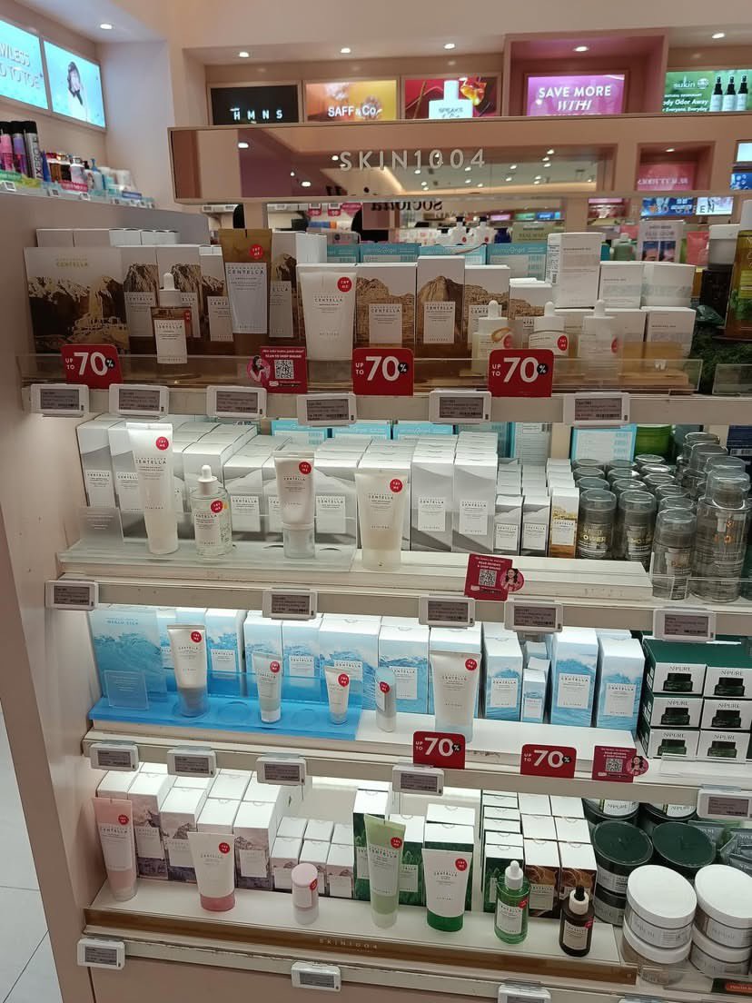 reshypau's tweet photo. GILA 😭🔥
SOCIOLLA lagi diskon GILA-GILAAN!!
Skincare, makeup, sampe parfum…
yg biasanya mahal, sekarang TERJUN harganya 💥 https://t.co/kiBiht7z66