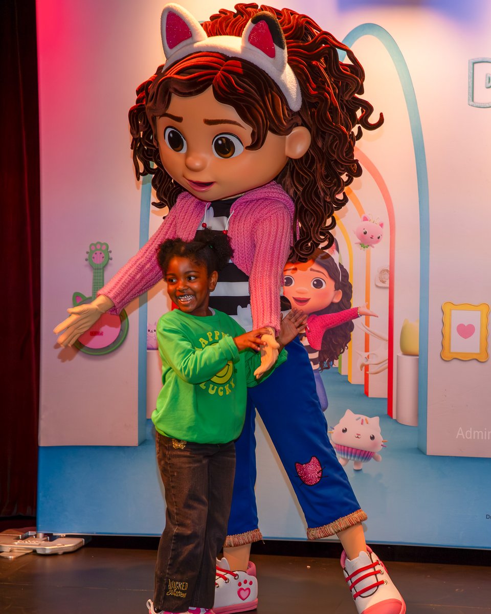 BosChildMuseum's tweet photo. 🐱🩷Get ready for a purr-fect day at Gabby’s Dollhouse MEOWseum Discovery Days at Boston Children’s Museum from Friday, September 18 through Sunday, September 20! Reserve your tickets now at https://t.co/9uLkkkBq1o https://t.co/wnluvZbJIb