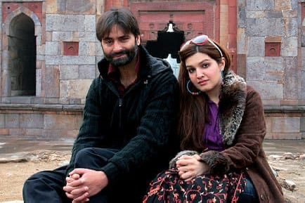 Advjalila's tweet photo. Why is the world silent over the incarcerated Hurriyat leader Yasin Malik? I have just gone through his letter, and it made me deeply sad.
In my legal practice, I have known many imprisoned people who are on death row or serving life sentences, but very few have ever set their wives free from the chains of a relationship they themselves can no longer fully live or sustain.
Only a man with great humanity and moral courage can understand that a woman has her own desires, needs, and right to live her life, and that she should not remain bound to a relationship in which he himself is unable to fulfil the responsibilities of a partner.
This is what true love, mutual respect, and partnership mean. This is also what marriage should mean. Sometimes, letting someone go is the deepest form of love one can offer to a partner.
Human rights organisations should also make efforts to facilitate a meeting between Yasin Malik and his wife and daughter in prison in India.
