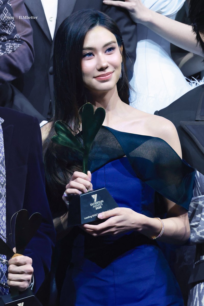 imgoingSoulo's tweet photo. 再一次真心祝贺你🏆🫶🏻

LENAMIU AT Y ENT AWARDS

#YEntertainAwardsxLenaMiu  
#YEntertainAwards2026  
#LenaMiu #ลีน่าหมิว https://t.co/cankCMkj2G