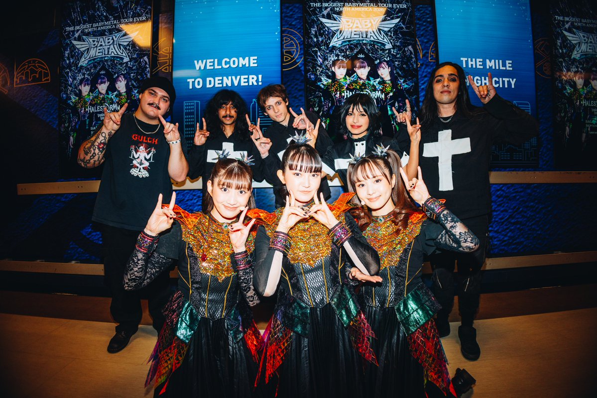 BABYMETAL_JAPAN's tweet photo. Thank you for coming to BABYMETAL WORLD TOUR 2026 in Denver🇺🇸
Thank you @Halestorm @violentvira 
#BABYMETAL #BallArena
📸 @photosbysarai https://t.co/AfMxEInj5j