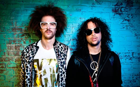 JuanC_Rdgz's tweet photo. 🎵 Happy Birthday Redfoo 🎂🎵 #Redfoo #StefanGordy #LMFAO #HappyBirthdayRedfoo https://t.co/gSoHXLKqFE