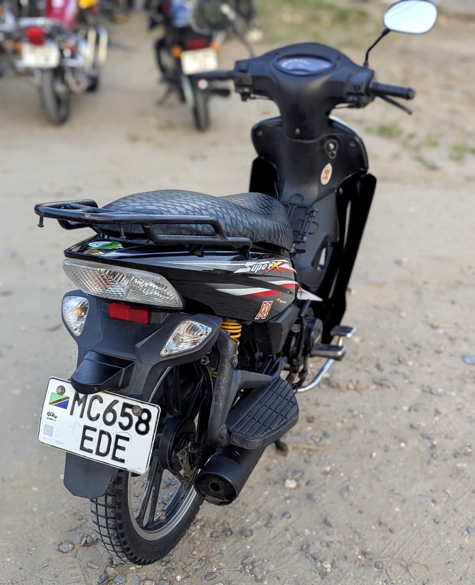 Eng_Matarra's tweet photo. #Tshs 1,780,000/=
HONLG 110-12A 🔥🔥
REG" #EDE
▪️Cc 110
▪️Gear -4
▪️Petrol ⛽️
▪️Engine haijaguswa
▪️Full Documents ✅️
IPO DAR (Mikoani Tunatuma)
CALL/WHATSAPP-0793022184 https://t.co/93Q84j2fvD